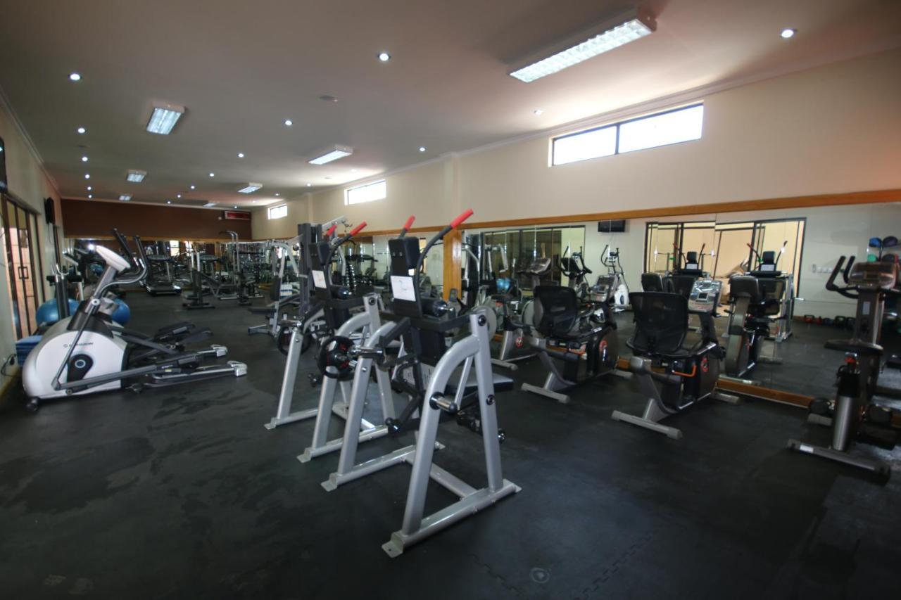 The Big 5 Hotel, Lodge & Camp ลูบุมบาชี ภายนอก รูปภาพ